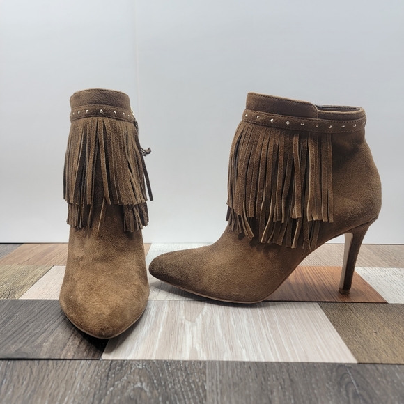 White House Black Market Shoes - Women's Suede Chestnut Fringed Ankle Boots 6.5 Fall Closed Toe Gold Tassels